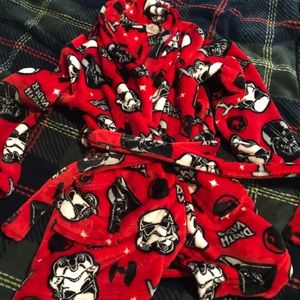 Soft fleece darth  Vader bath robe